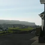 Village بيت للعطل